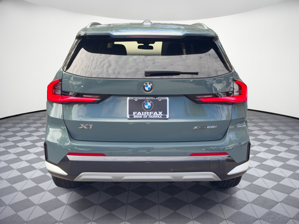 Certified 2026 BMW X1 xDrive28i w/ Technology Package AWD/4WD image 11