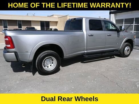 Used 2022 RAM 3500 Limited AWD/4WD image 32