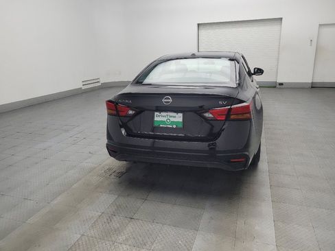 Used 2024 Nissan Altima 2.5 SV image 7