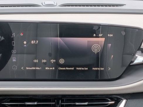 New 2026 Buick Envista Sport Touring FWD image 17
