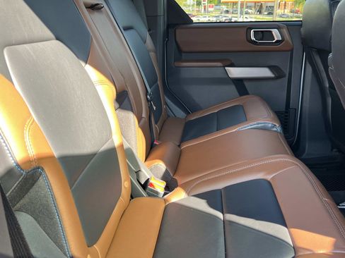 Used 2022 Ford Bronco Outer Banks AWD/4WD image 21