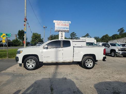 Used 2022 Chevrolet Colorado LT w/ Fleet Safety Package RWD image 6