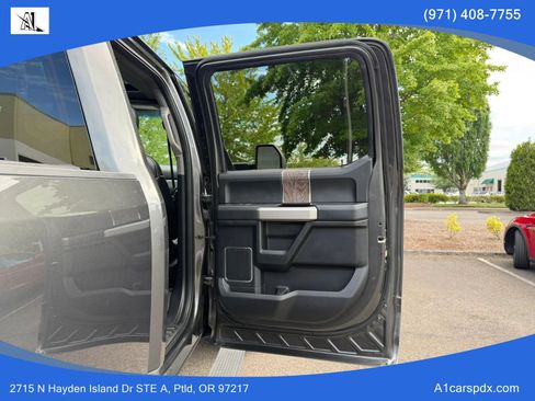 Used 2018 Ford F350 Lariat w/ Lariat Ultimate Package AWD/4WD image 14
