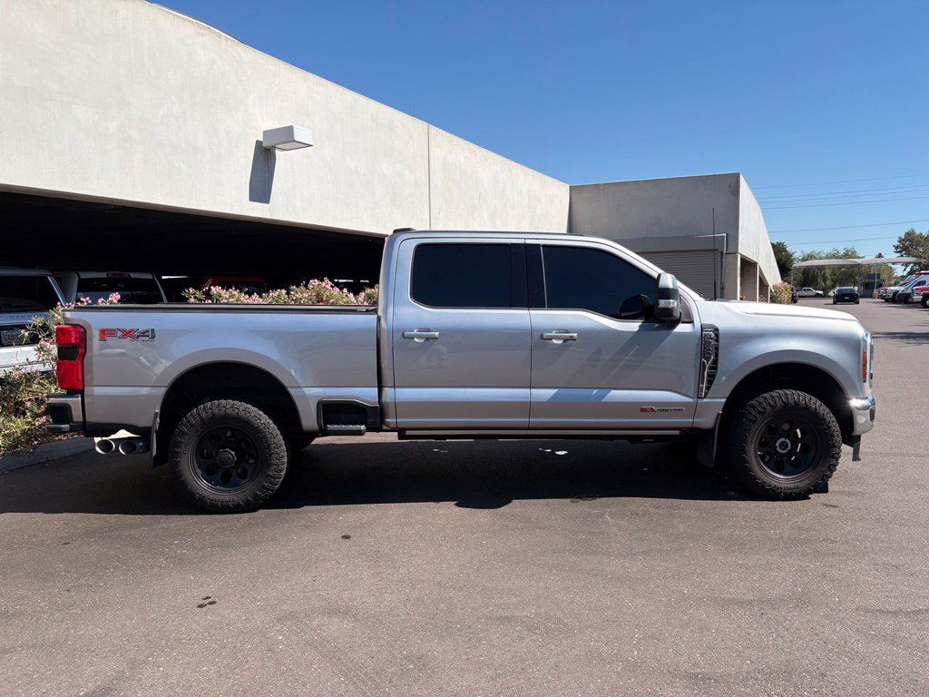 Used 2023 Ford F250 Lariat w/ Lariat Ultimate Package AWD/4WD image 5