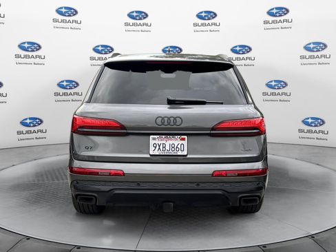 Used 2025 Audi Q7 2.0T Premium Plus w/ Premium Plus Package AWD/4WD image 4