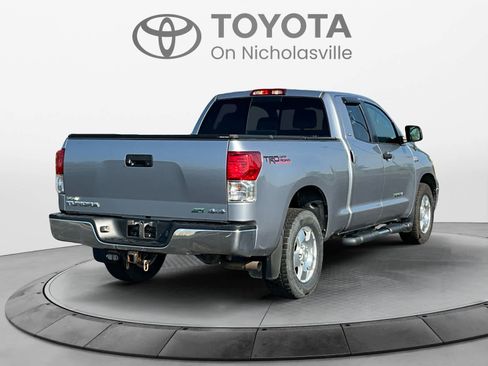 Used 2010 Toyota Tundra 4x4 Double Cab image 6