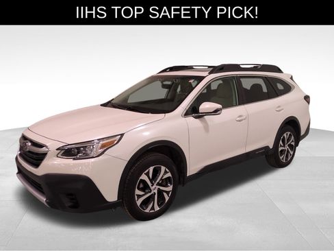 Certified 2022 Subaru Outback Limited image 9