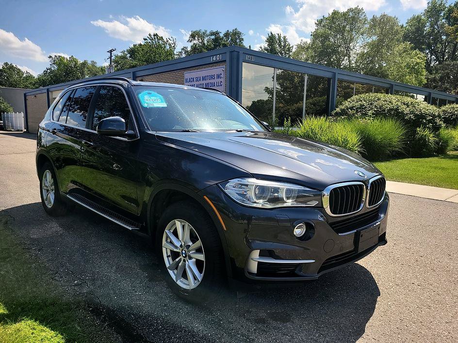 Used 2015 BMW X5 xDrive35i AWD/4WD image 1