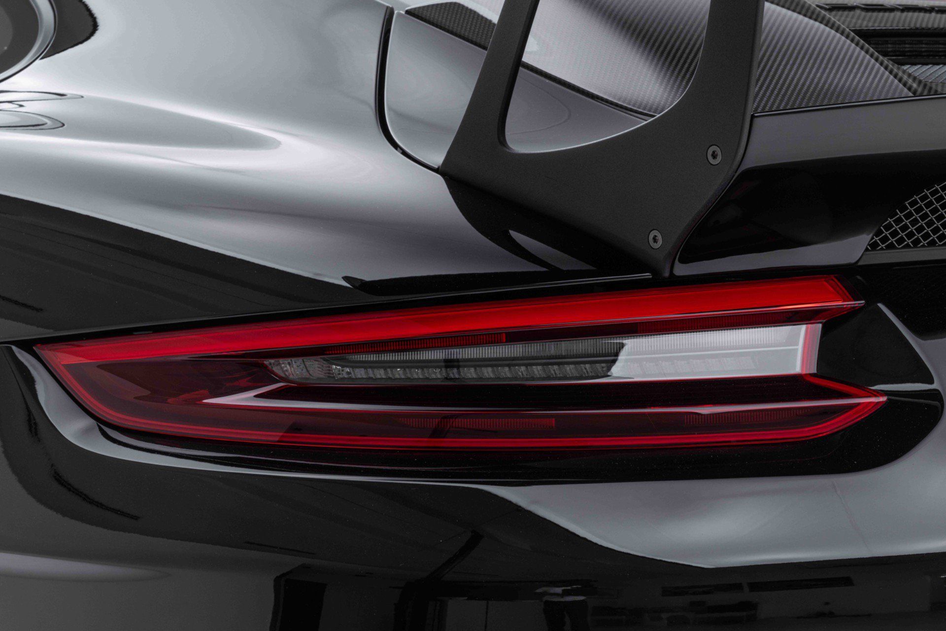 Used 2018 Porsche 911 GT2 RS RWD image 60