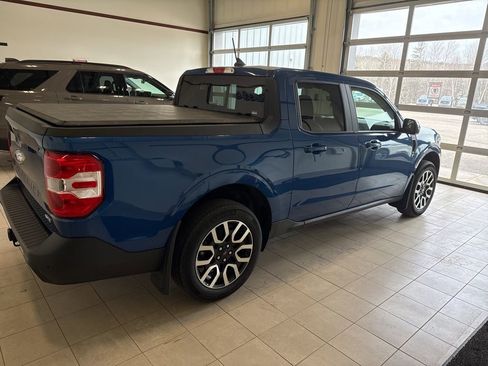 Used 2024 Ford Maverick Lariat image 8