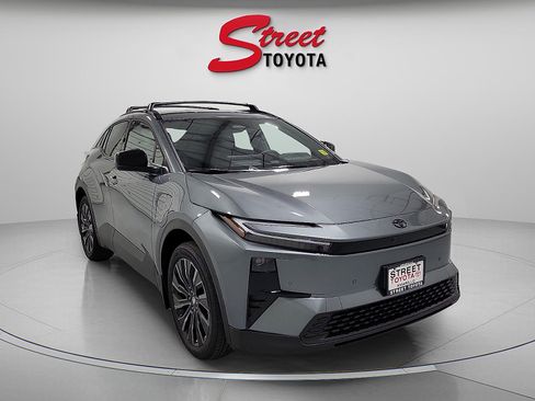 New 2026 Toyota C-HR AWD/4WD image 5