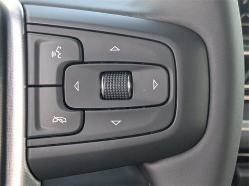 New 2026 GMC Sierra 1500 SLT image 29