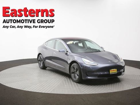 Used 2018 Tesla Model 3 RWD image 45