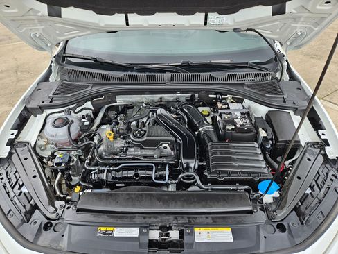 Used 2025 Volkswagen Jetta Sport FWD image 30