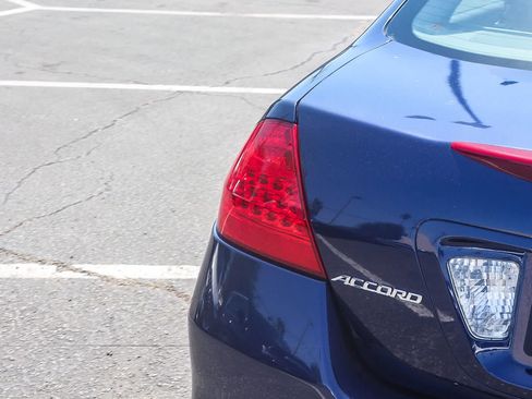Used 2007 Honda Accord EX image 8