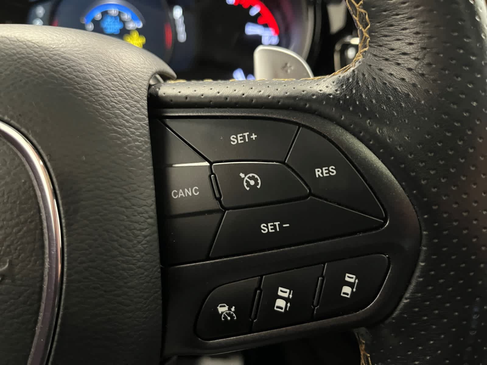 Used 2025 Dodge Durango R/T AWD/4WD image 20