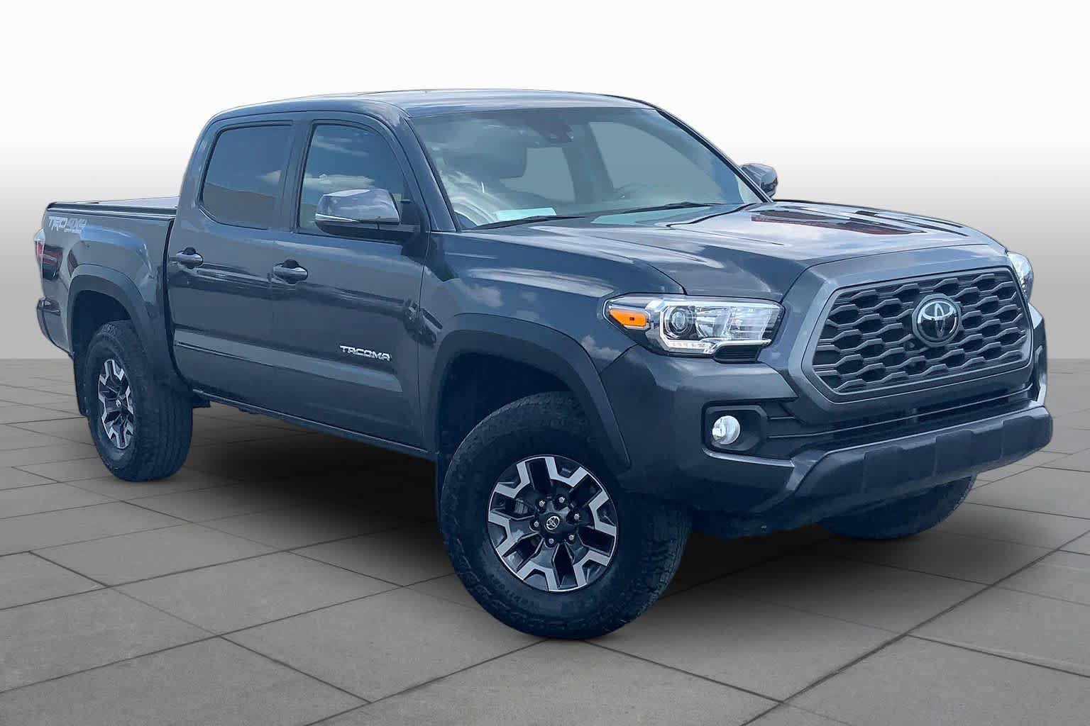 Used 2023 Toyota Tacoma TRD Off-Road w/ TRD Premium Off Road Package AWD/4WD image 3