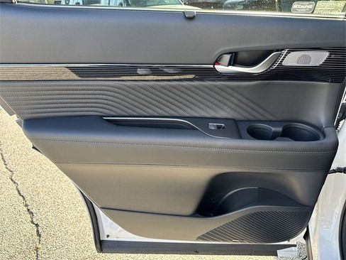 New 2025 Hyundai Palisade Calligraphy image 13