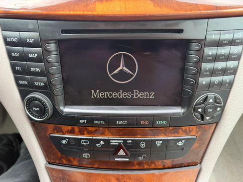 Used 2004 Mercedes-Benz E 320 4MATIC Wagon image 17