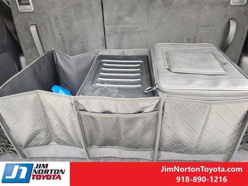 New 2026 Toyota Highlander Platinum AWD/4WD image 24