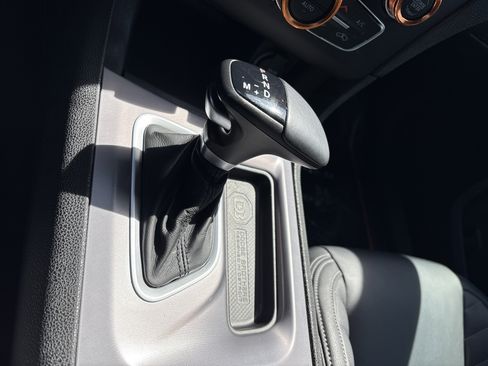 Used 2023 Dodge Charger Scat Pack w/ Navigation & Travel Group image 33