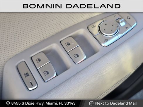 Used 2023 Genesis G70 3.3T w/ Sport Advanced Package image 10