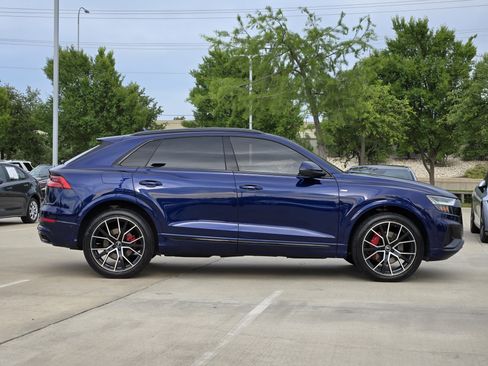 Used 2021 Audi Q8 Premium Plus w/ Premium Plus Package AWD/4WD image 6