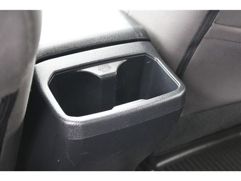 Used 2017 Toyota Tacoma TRD Off-Road w/ Premium & Technology Package image 34