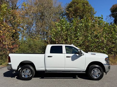 New 2026 RAM 2500 Tradesman image 6