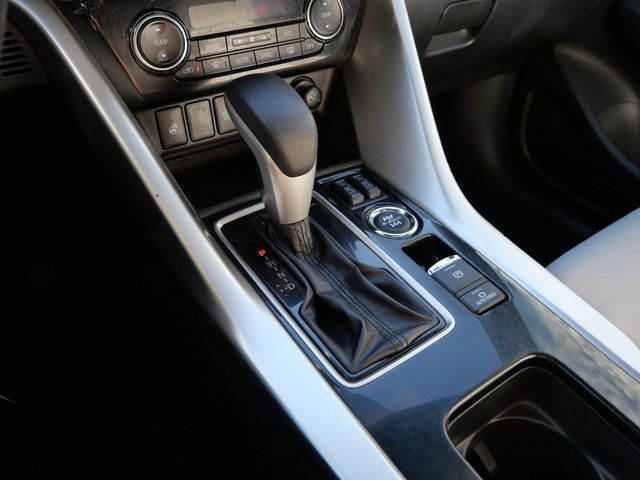 Used 2022 Mitsubishi Eclipse Cross SEL AWD/4WD image 23