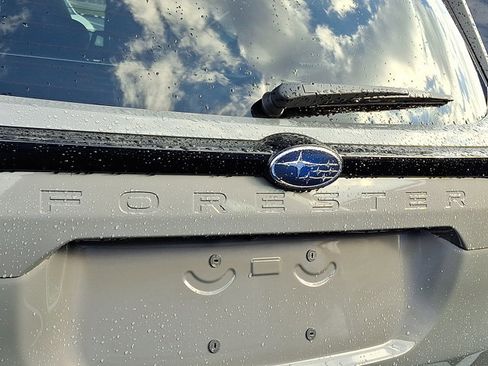 New 2026 Subaru Forester Premium image 5