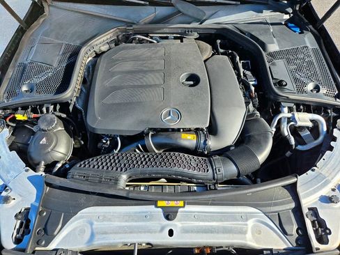Used 2020 Mercedes-Benz C 300 Sedan image 17