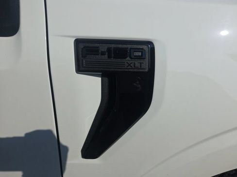 Used 2026 Ford F150 XLT w/ XLT Black Appearance Package AWD/4WD image 5