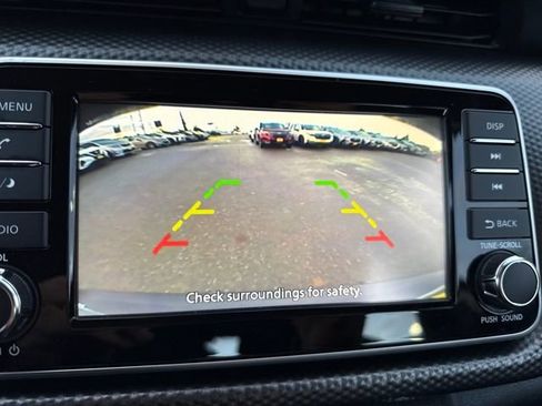 Used 2020 Nissan Kicks S image 29