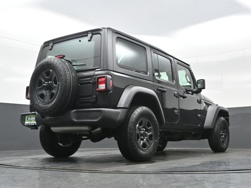 New 2026 Jeep Wrangler Unlimited Sport AWD/4WD image 18