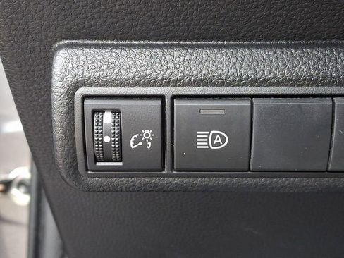 Used 2023 Toyota Corolla XSE FWD image 27