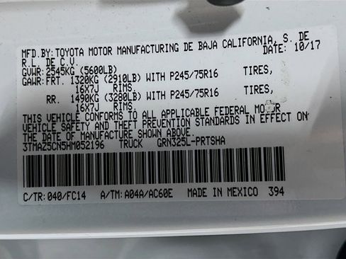 Used 2017 Toyota Tacoma SR5 w/ Tow Package image 30