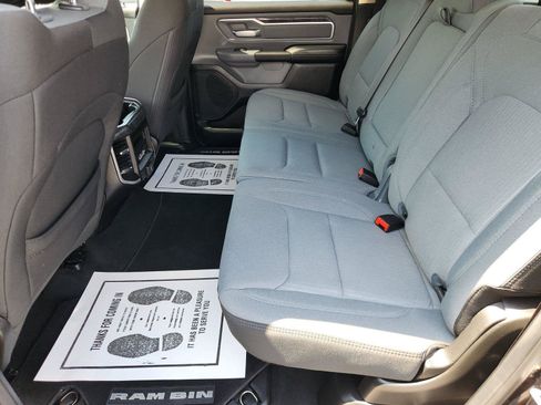 Used 2020 RAM 1500 Big Horn AWD/4WD image 11