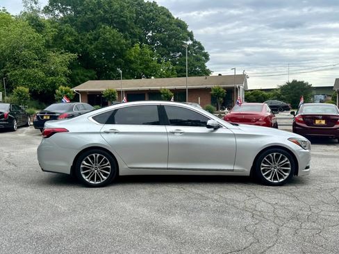 Used 2017 Genesis G80 3.8 w/ Option Group 02 RWD image 8