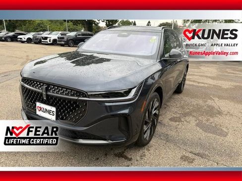 Used 2024 Lincoln Nautilus Reserve w/ Equipment Group 203A AWD/4WD image 1