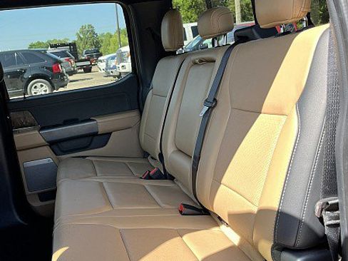 Used 2021 Ford F150 Lariat RWD image 15