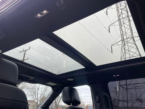 Used 2021 Ford F150 Lariat w/ Equipment Group 502A High image 23