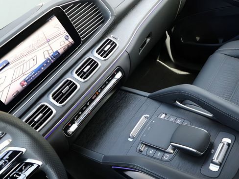 New 2026 Mercedes-Benz GLS 450 4MATIC image 20