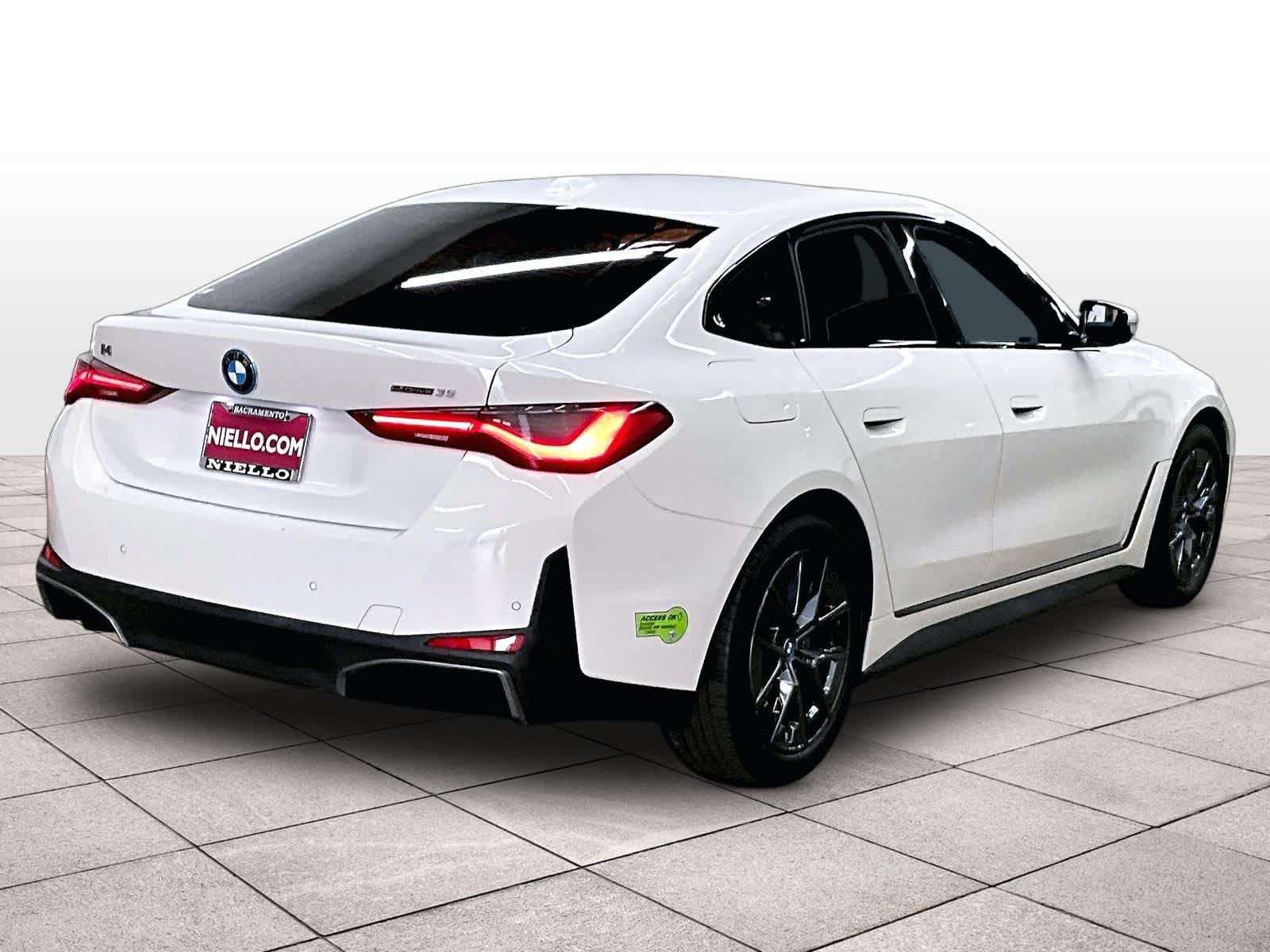 Used 2023 BMW i4 eDrive35 w/ Premium Package RWD image 16