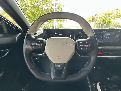 Used 2025 Kia K4 GT-Line FWD image 15