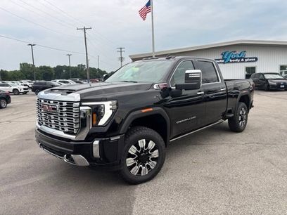 New 2026 GMC Sierra 2500 Denali w/ Denali Reserve Package