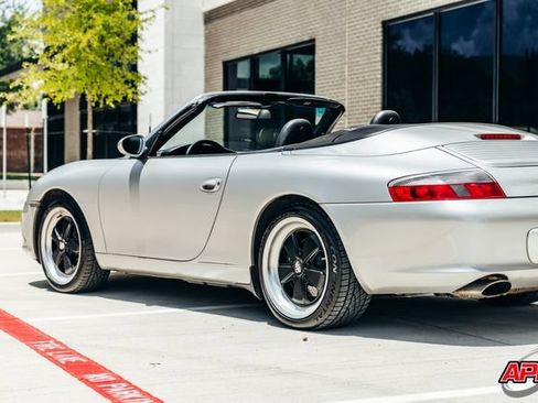Used 2002 Porsche 911 Cabriolet image 40