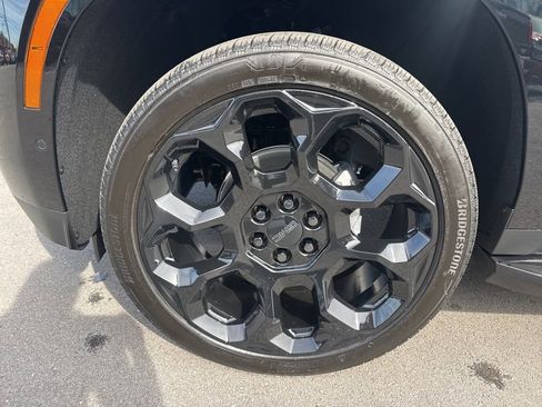 New 2026 GMC Yukon Elevation image 36