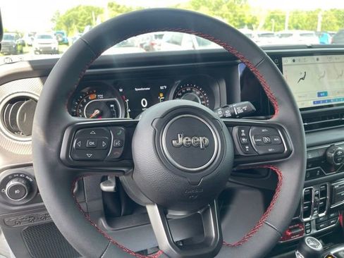 New 2024 Jeep Wrangler Unlimited Rubicon image 21