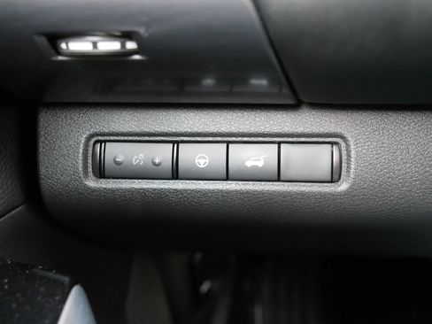 Certified 2024 Nissan Pathfinder SL image 26